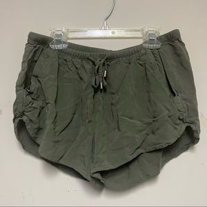 olive green H&M shorts